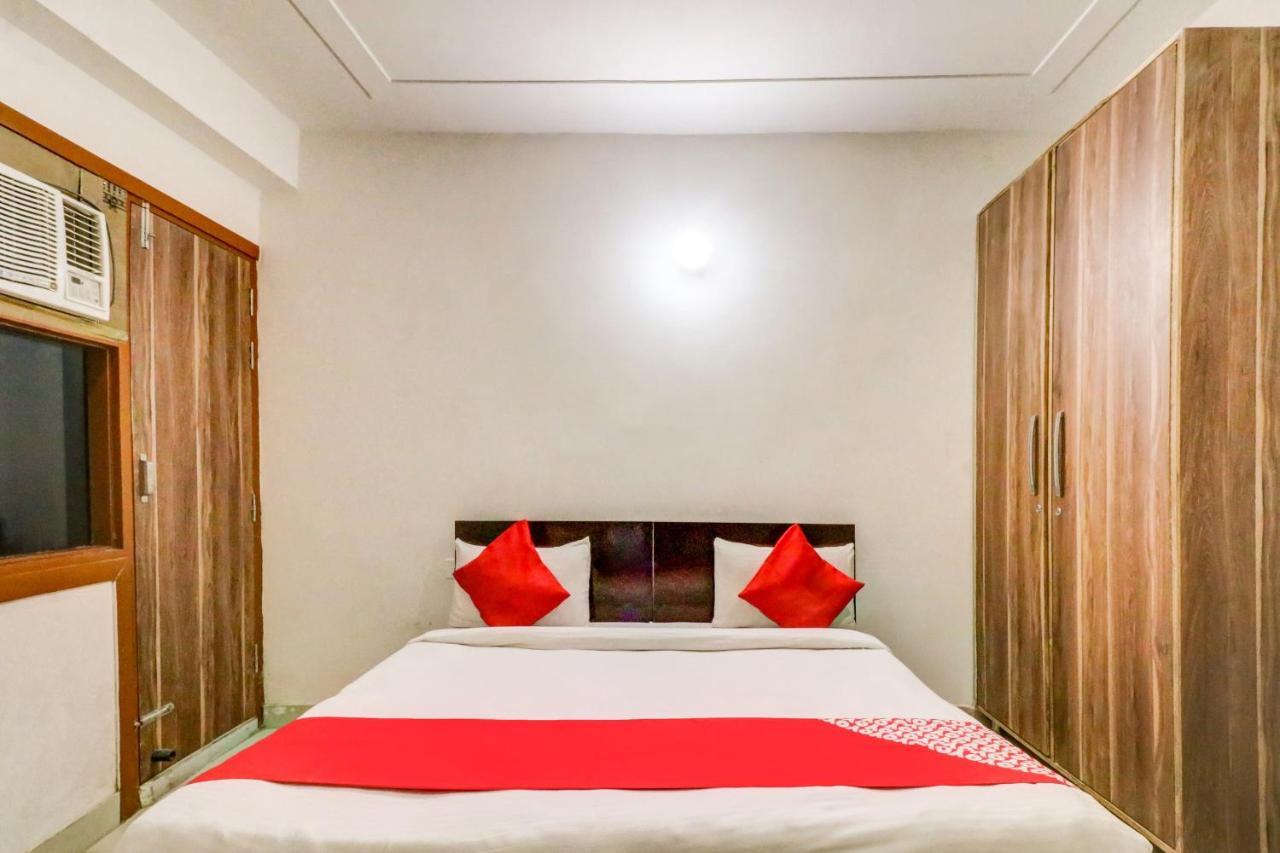 Готель Oyo 71597 The Shivaay Residency Ґурґаон Екстер'єр фото